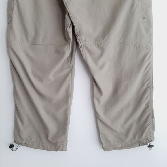 COLUMBIA Titanium Capri Light Packable Casual Cropped Pants Sz 12 Flawed - Picture 11 of 14